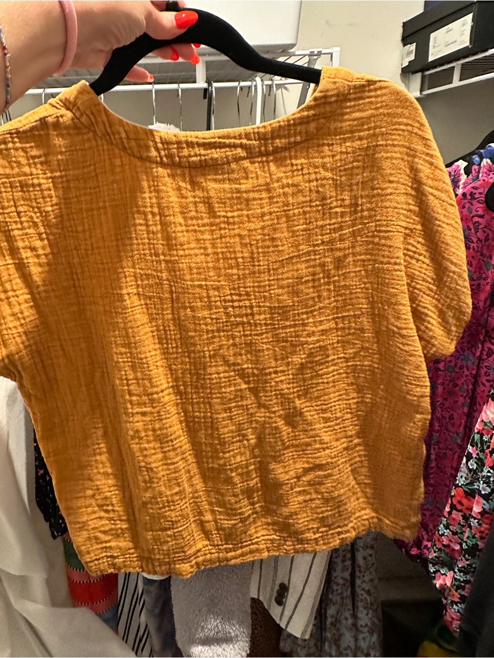 Universal Thread Mustard Textured Cotton Gauze V-Neck Crop Top - Picture 2 of 3
